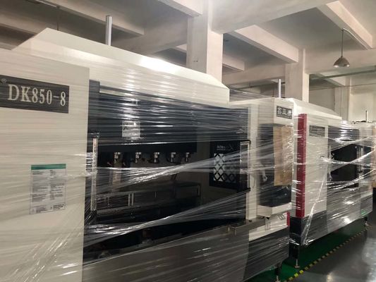 kupować Ścierna 6-osiowa maszyna do polerowania kranu do części metalowych produkcja online