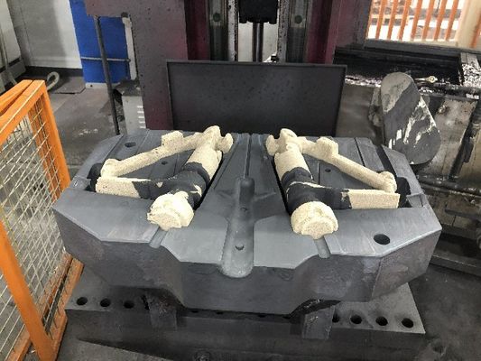 Linia produkcyjna kranu Odlewanie Obróbka mechaniczna Obróbka i montaż powierzchni